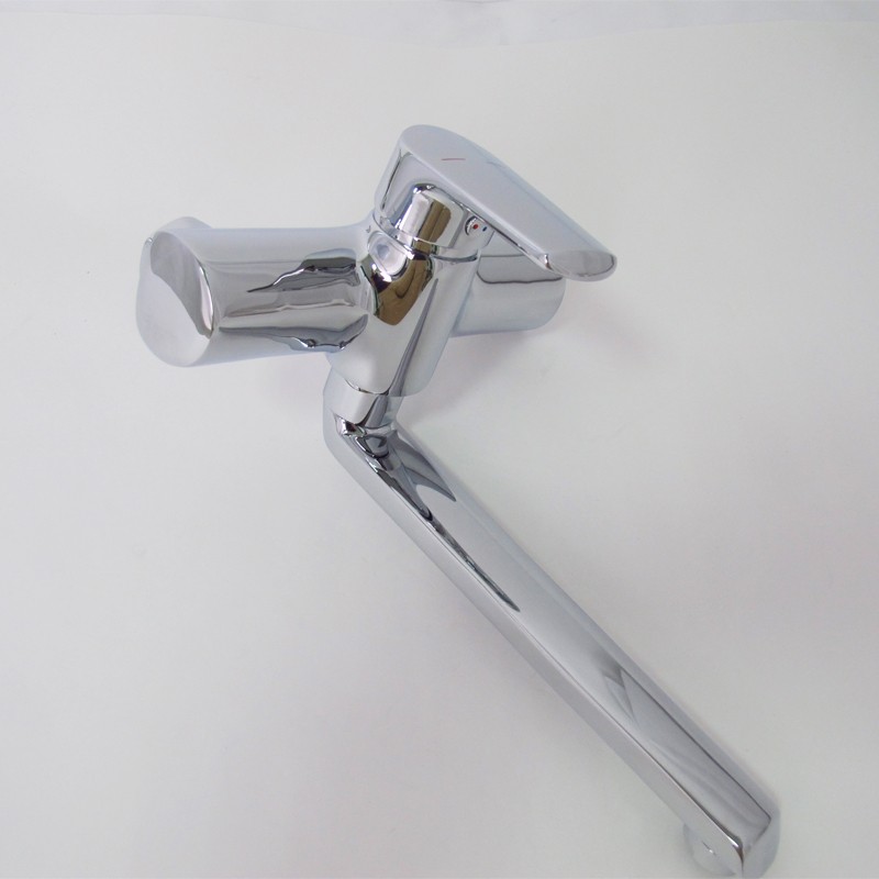 wall mounted kitchen faucet 
