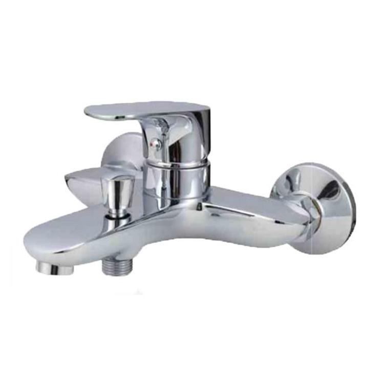 Wall mounted water diverter bath faucet